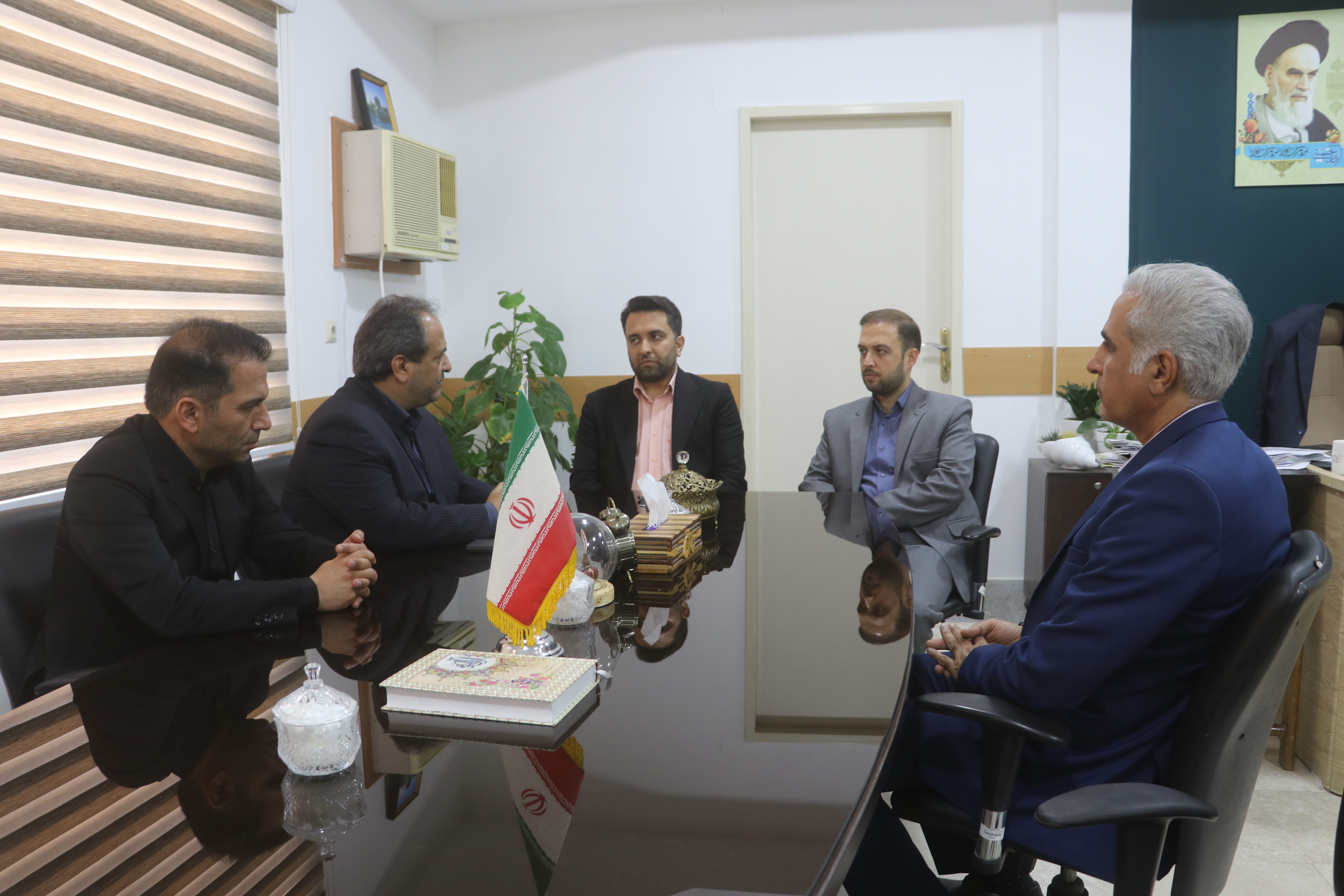 دیدار سرپرست کزغال با دادستان عمومی و رئیس دادگستری طبس