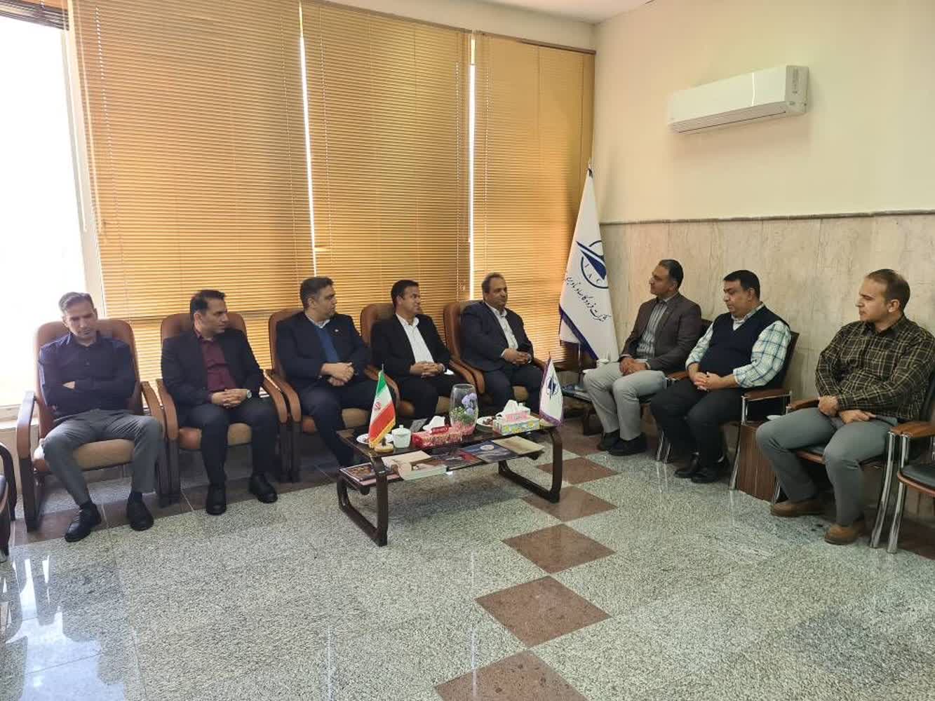 دیدار سرپرست کزغال با سرپرست فرودگاه طبس