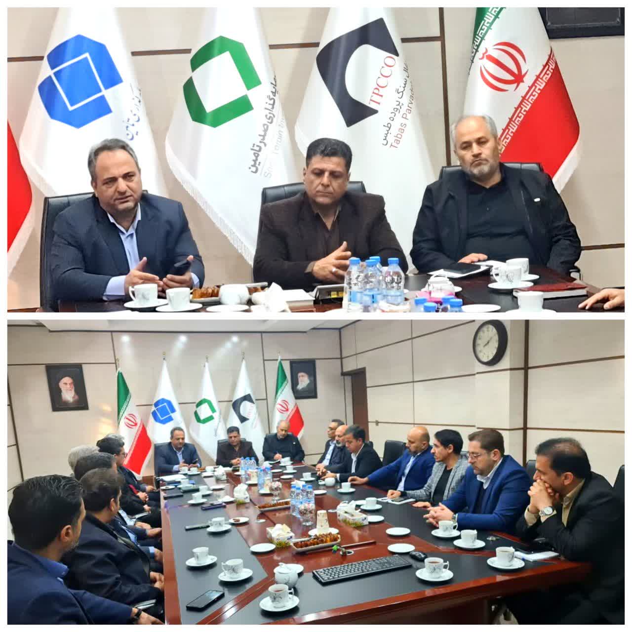 وفاق و همدلی محور جلسه مدیرعامل کزغال با معاونین و مدیران