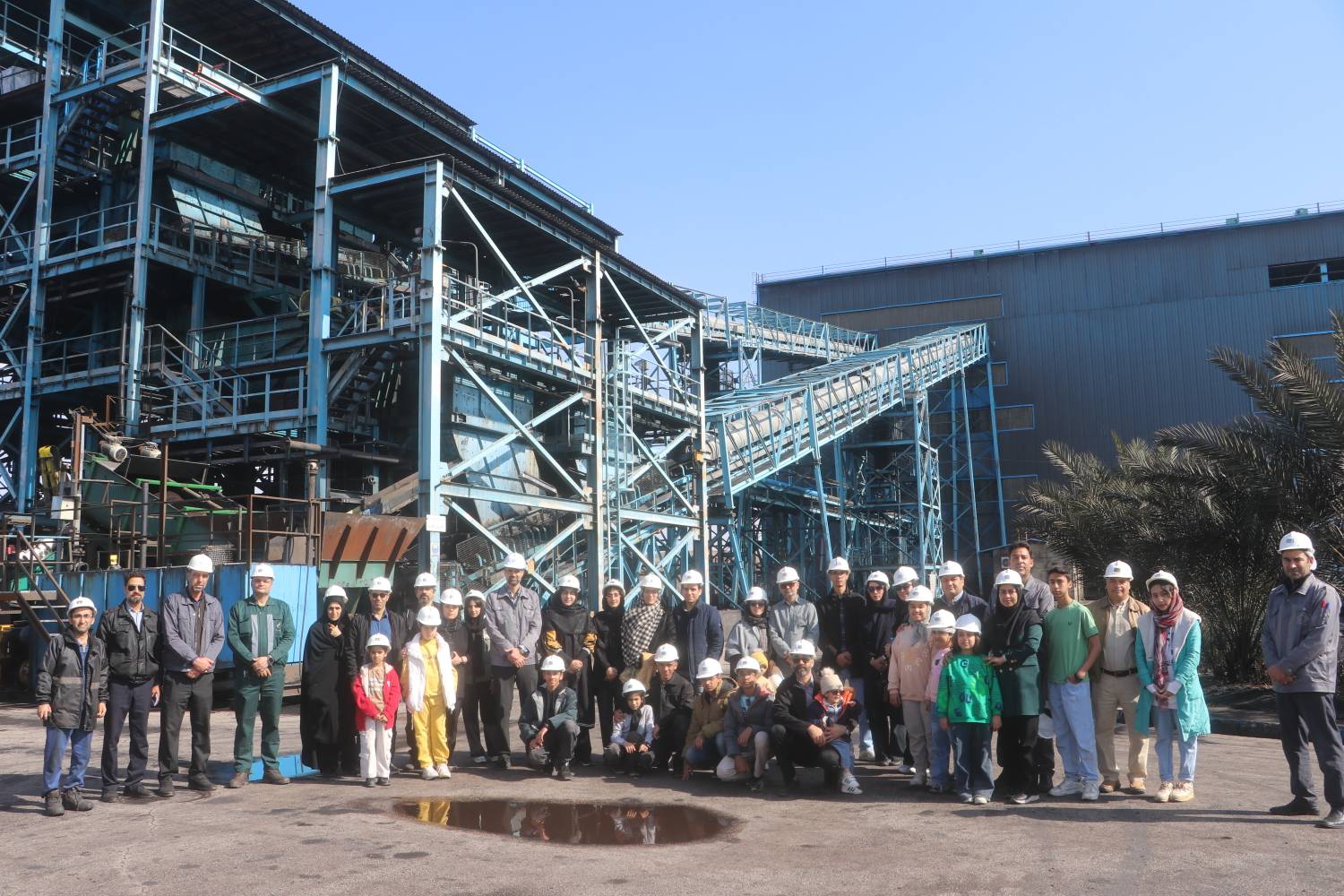 معدن پروده میزبان چهلمین گروه از خانواده های کارکنان کزغال