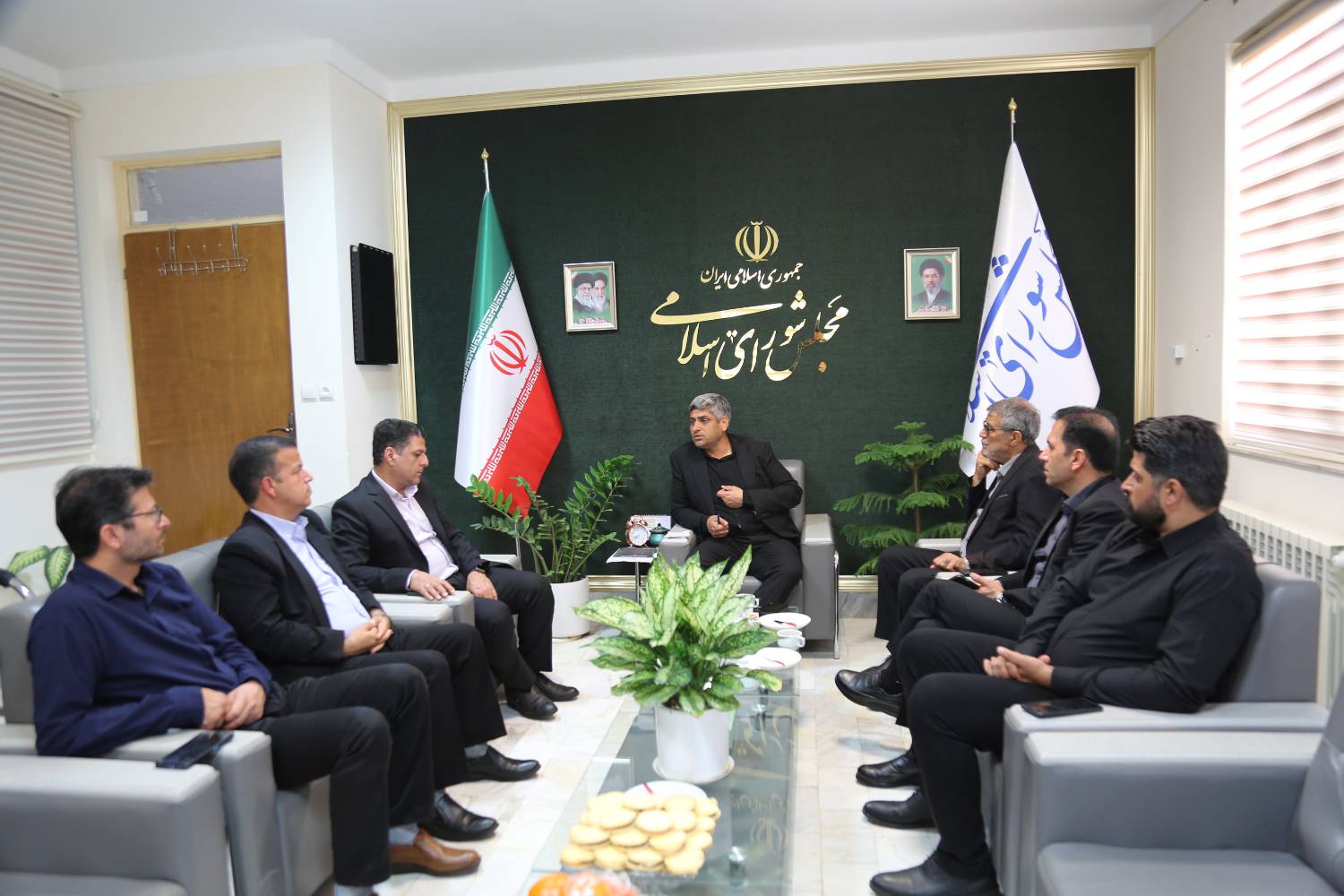دیدار نوروزی مدیرعامل کزغال با نماینده مجلس شورای اسلامی