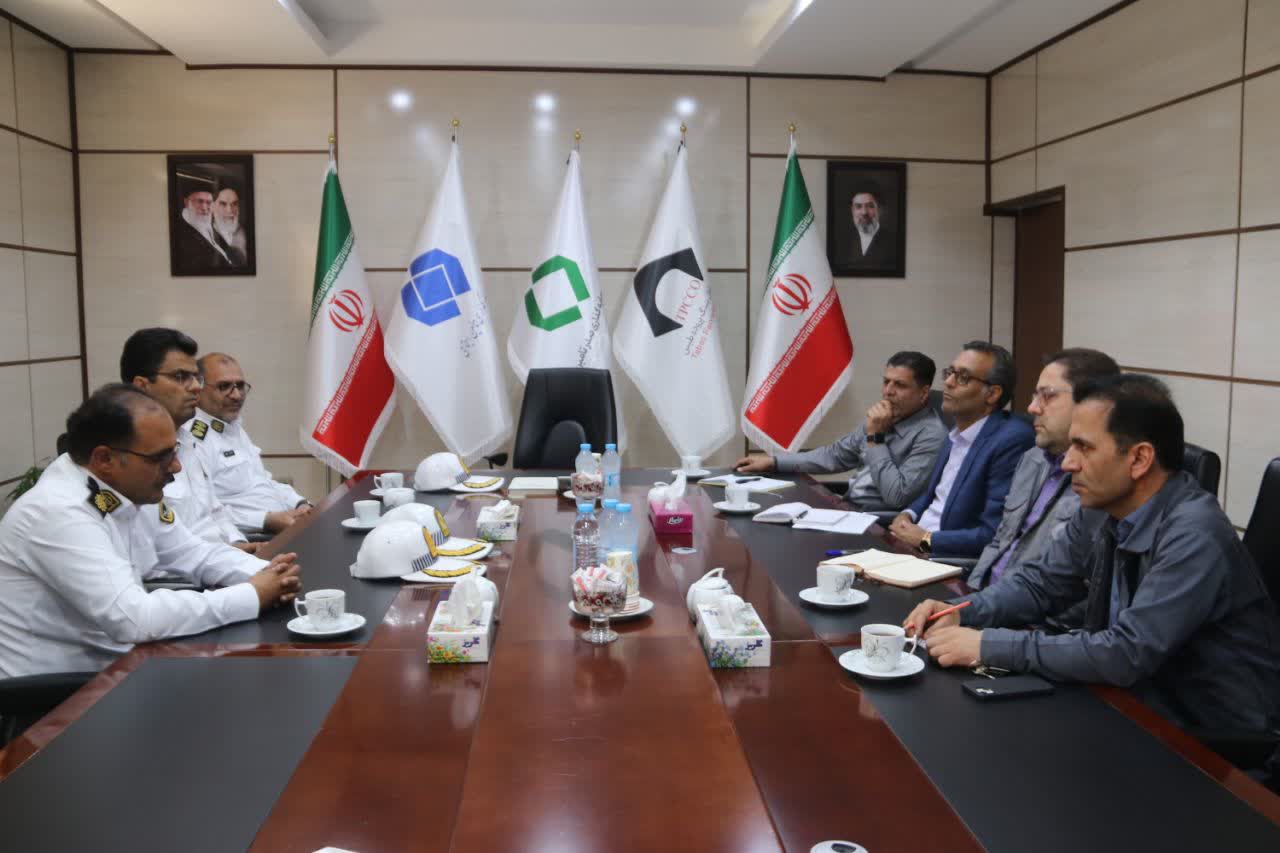 دیدار فرمانده پلیس راه خراسان جنوبی با مدیرعامل کزغال