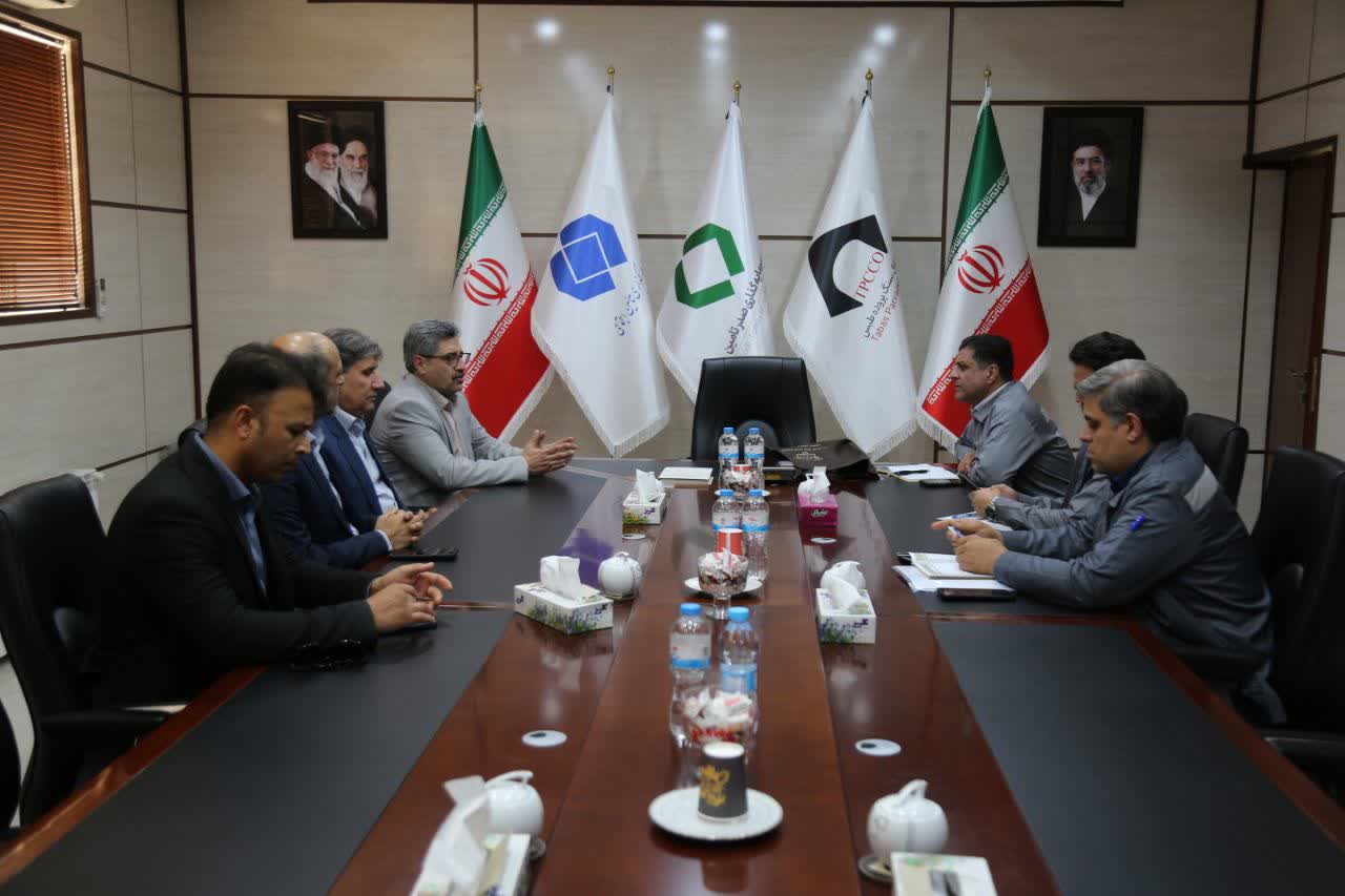 دیدار مدیرکل شعب بانک کشاورزی خراسان جنوبی با مدیرعامل کزغال