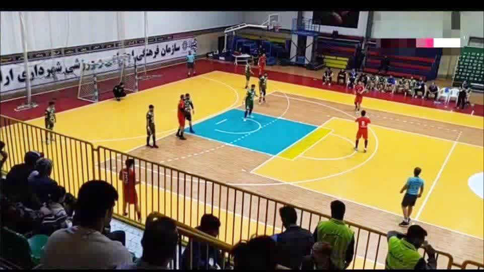 برد زغال سنگ در برابر آلومینیوم